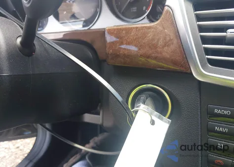 2013 Mercedes-Benz E 350 4Matic from USA, damaged, VIN WDDHF8JB3DA764981